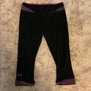 Under Armour Women’s HeatGear Cropped Leggings